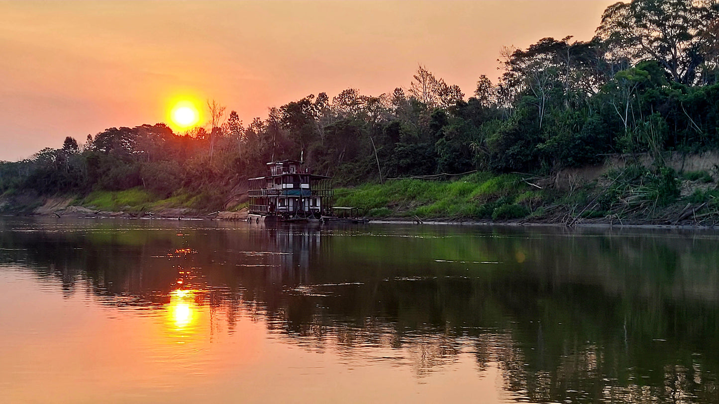 Reina de Enin Amazon Cruise