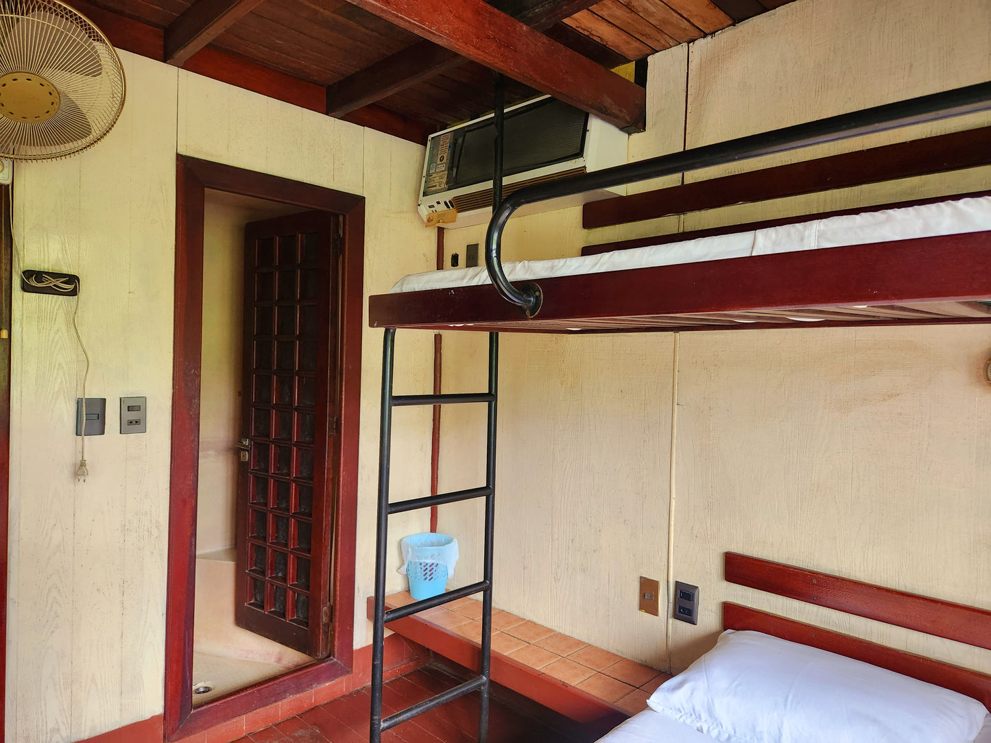 Reina de Enin Amazon Cruise