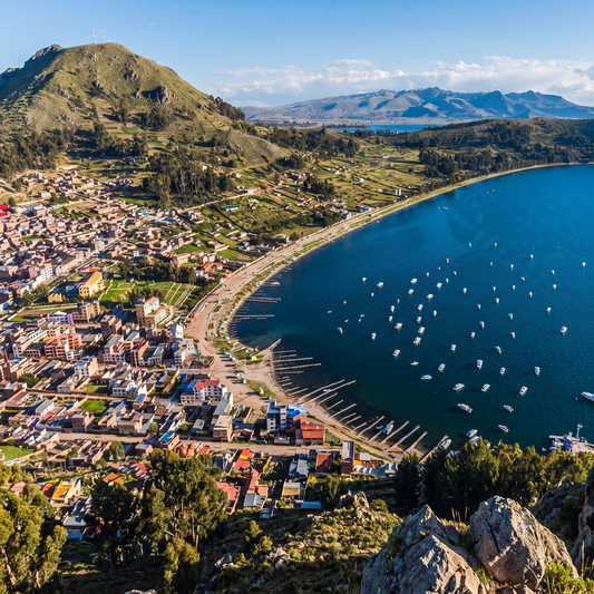 LAGO TITICACA + COPACABANA + ISLA DEL SOL