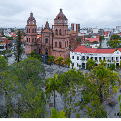 Catedral Metropolitana — El alma colonial del oriente